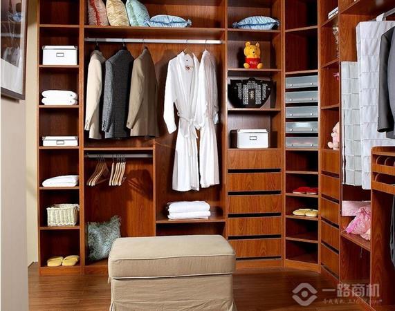 德维尔板式衣柜