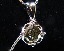 金大福鉆石項鏈