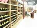 玛高酒业葡萄酒展示区