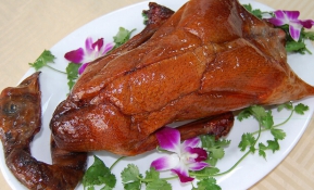 鹵江湖鹵菜吊鵝