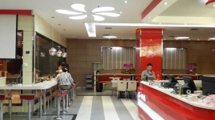 潁河五一砂鍋土豆粉