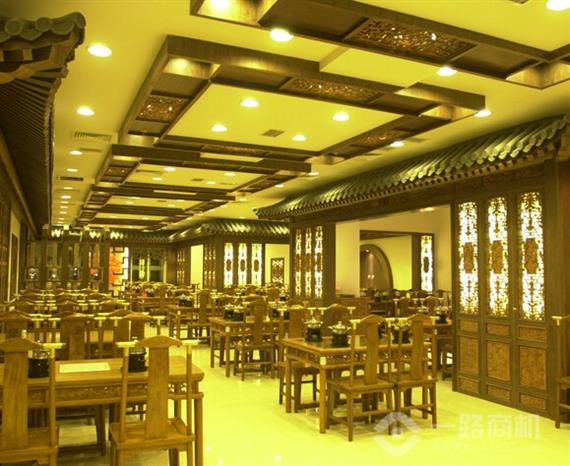 口福居火锅店面内景