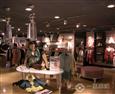 lily女装加盟店内景