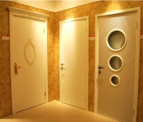 華鶴木門系列產品