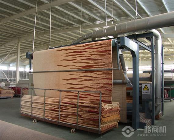 红叶地毯生产基地