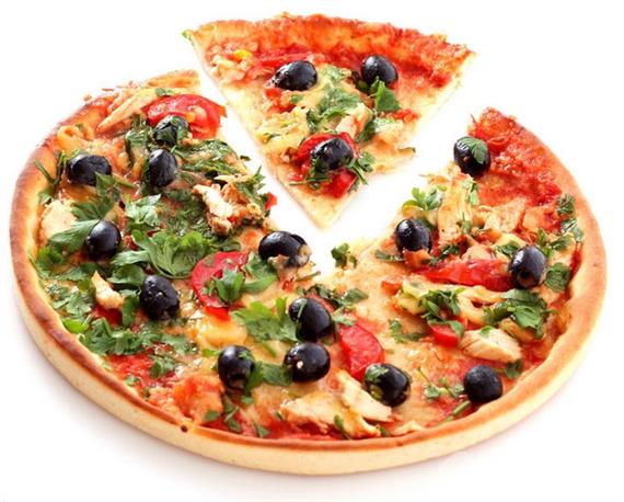 爱必喜手握披萨