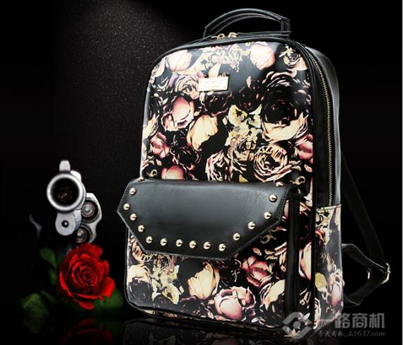 优哈优哈背包系列