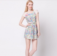 迪賽尼斯女裝系列