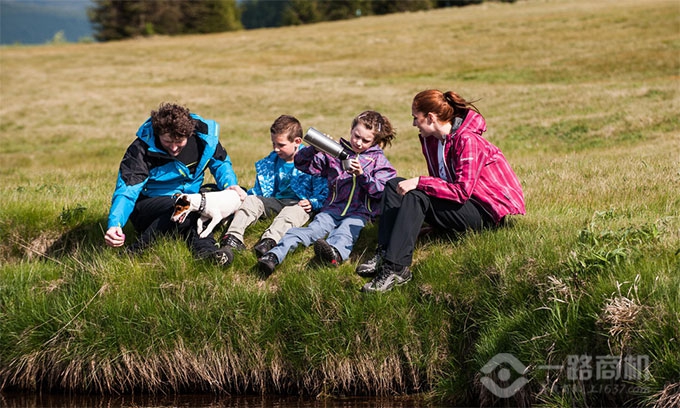 阿尔派妮户外活动