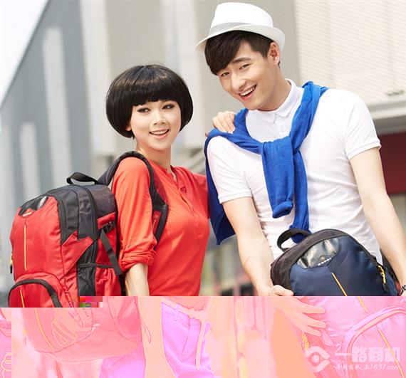 达派情侣双肩包