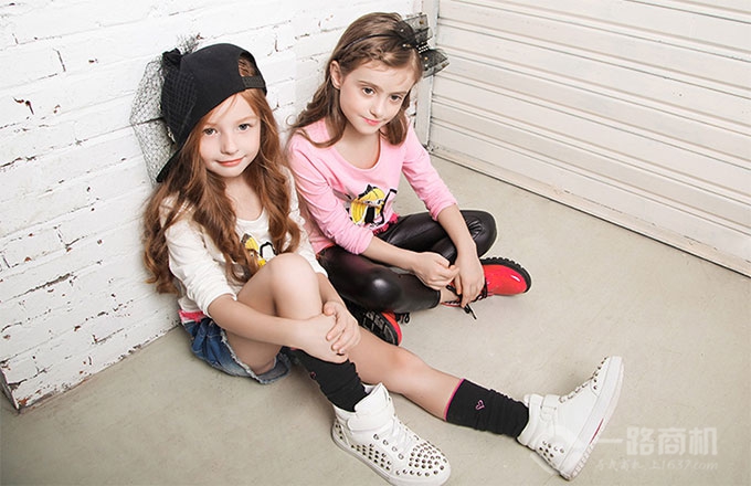 摩登小姐童裝加盟