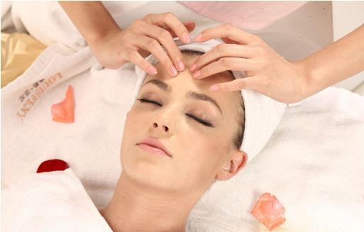 百蓮凱美容院 百蓮凱美容院