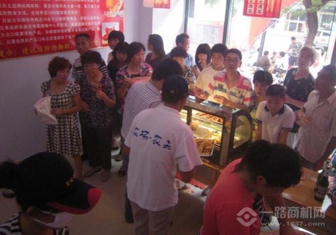 农夫烤鸡火爆市场