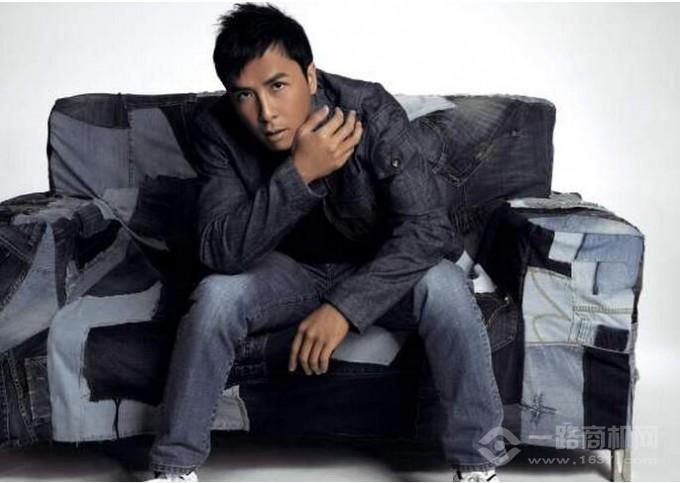 甄子丹代言蓝古威牛仔