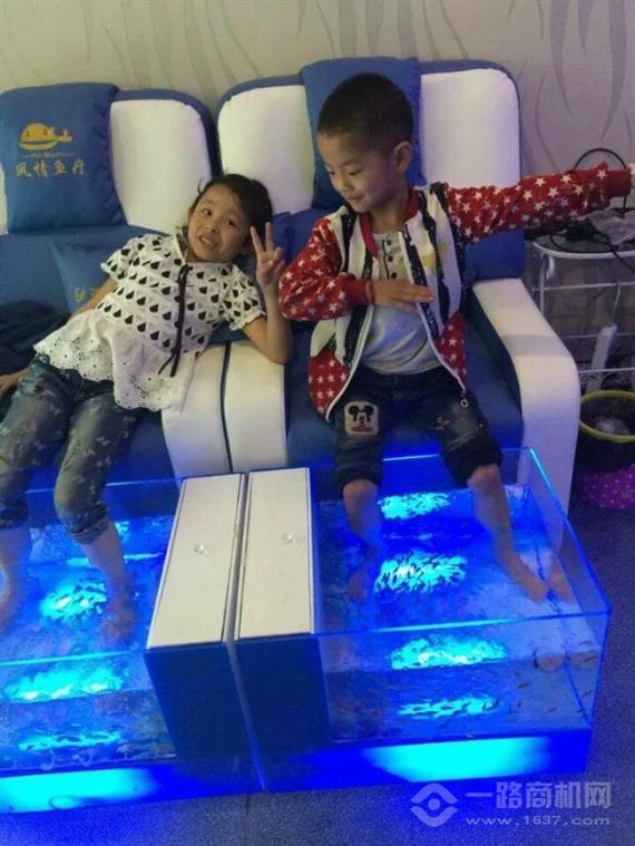 大嘴鱼风情鱼疗