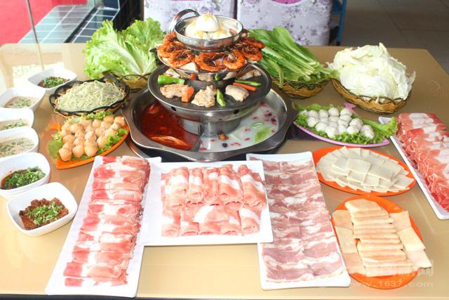 一品布衣湯烤鍋王