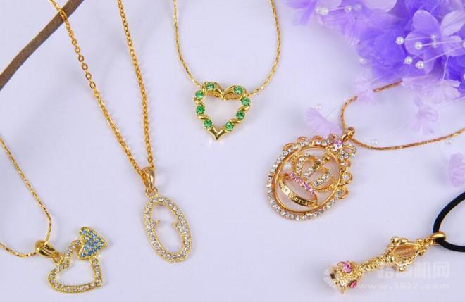 乔伊丝饰品 乔伊丝饰品