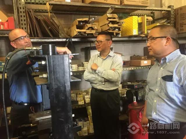 小拇指汽車維修