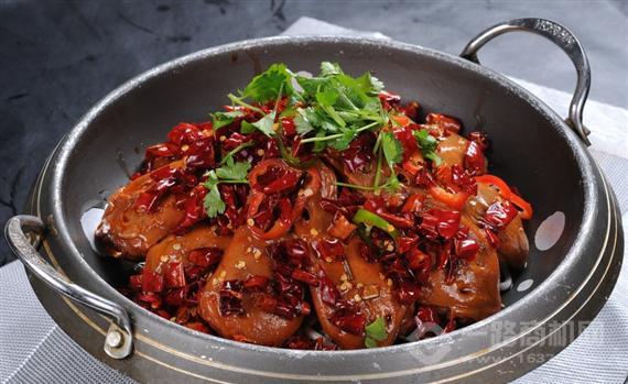 一品渝香干锅鸭头