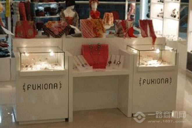 富翔饰品 富翔饰品