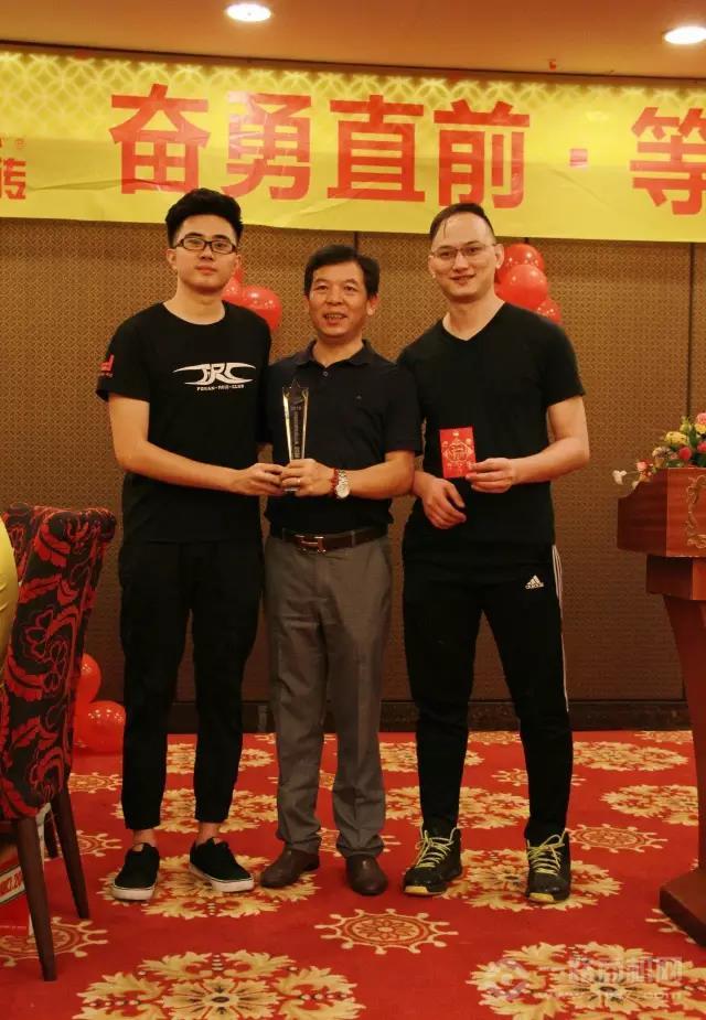 亞細(xì)亞瓷磚