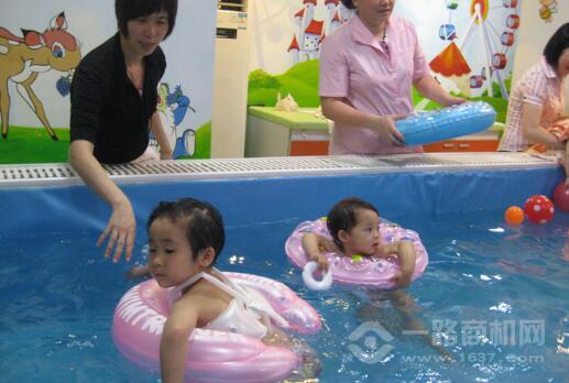 香港KAYI婴儿游泳馆