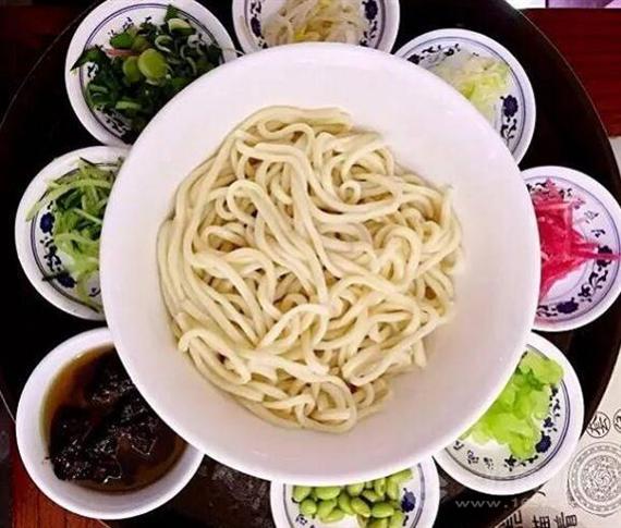 老北京炸酱面