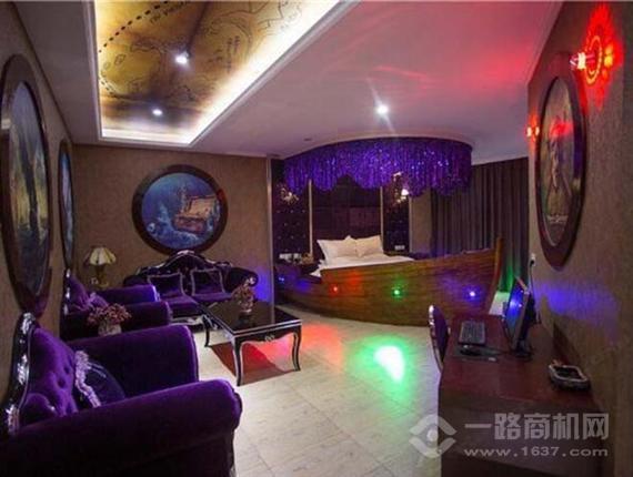 维洛纳主题酒店