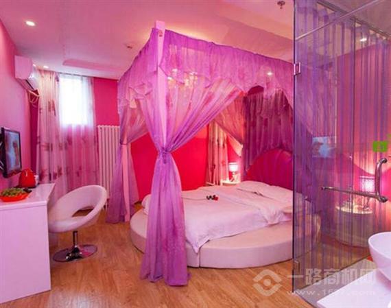 维洛纳主题酒店