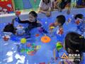 33度婴幼儿游泳馆