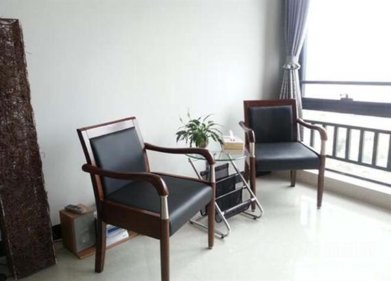 朗晴心理咨询中心