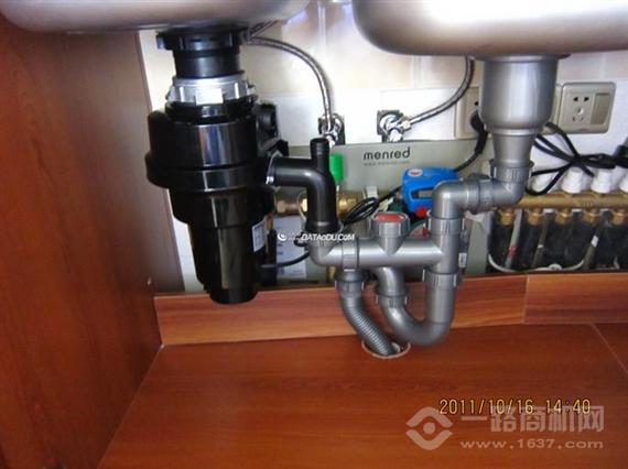 乐洁士垃圾处理器