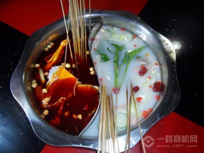 巴一味李记串串香 巴一味李记串串香