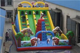 豆豆龍兒童主題樂園