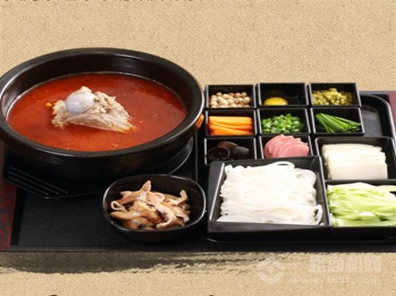 牧汤记大骨粉面