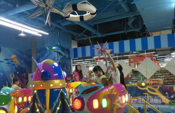 快乐小孩儿童乐园加盟