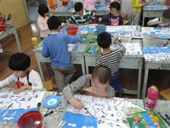 卓藝贏少兒美術(shù)