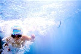 奧申嬰兒游泳館