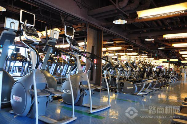 力美健健身俱乐部