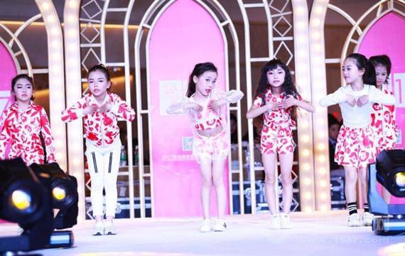 秀场偶像星方向