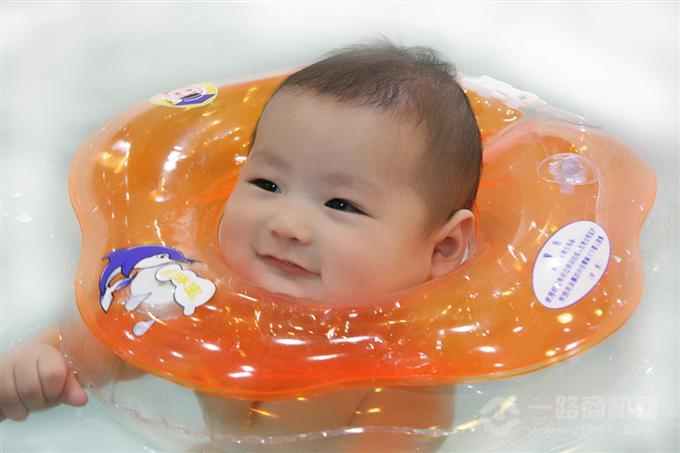 馬博士嬰兒游泳館