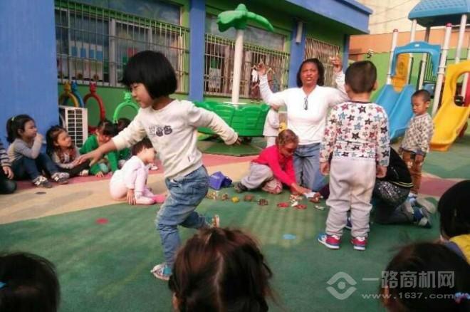 华夏童年幼儿园加盟