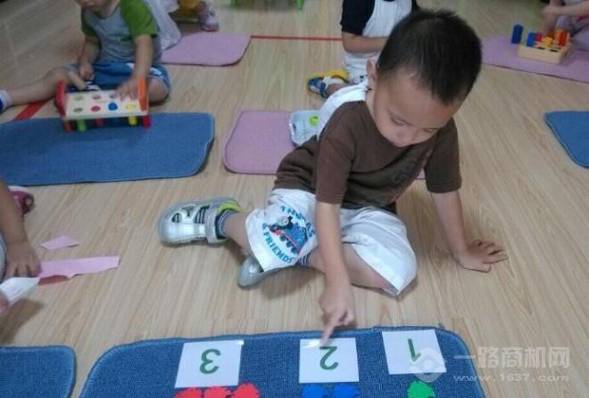 华夏童年幼儿园加盟