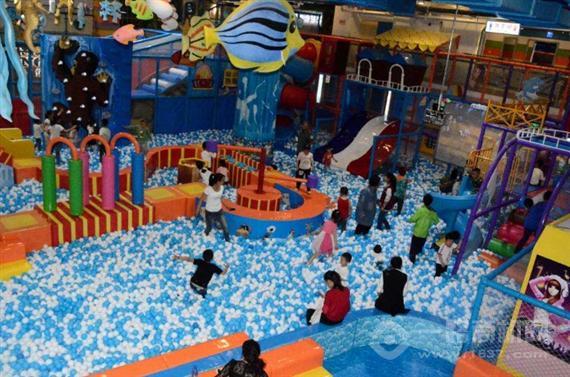 波比龙儿童乐园