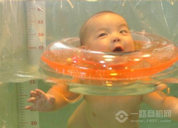 强生婴儿游泳馆