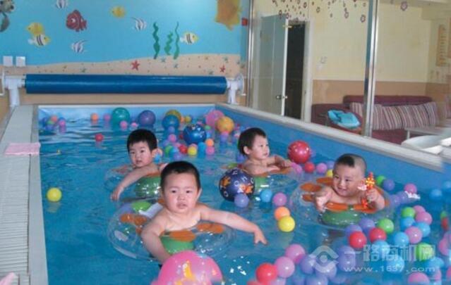 欧贝婴幼儿游泳馆 欧贝婴幼儿游泳馆