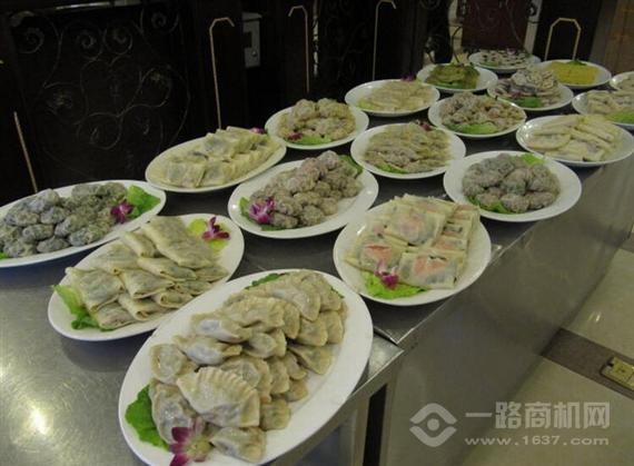 宴和饺子手擀面