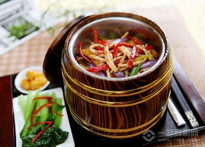 金緣佳木桶飯加盟