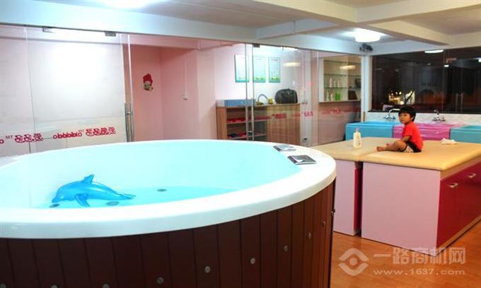 愛多多嬰兒游泳館