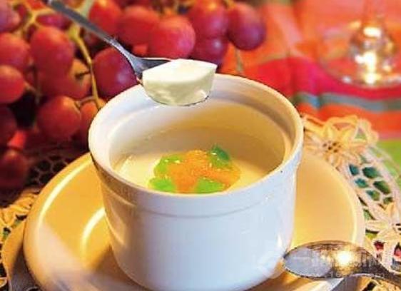 日创酸奶机加盟